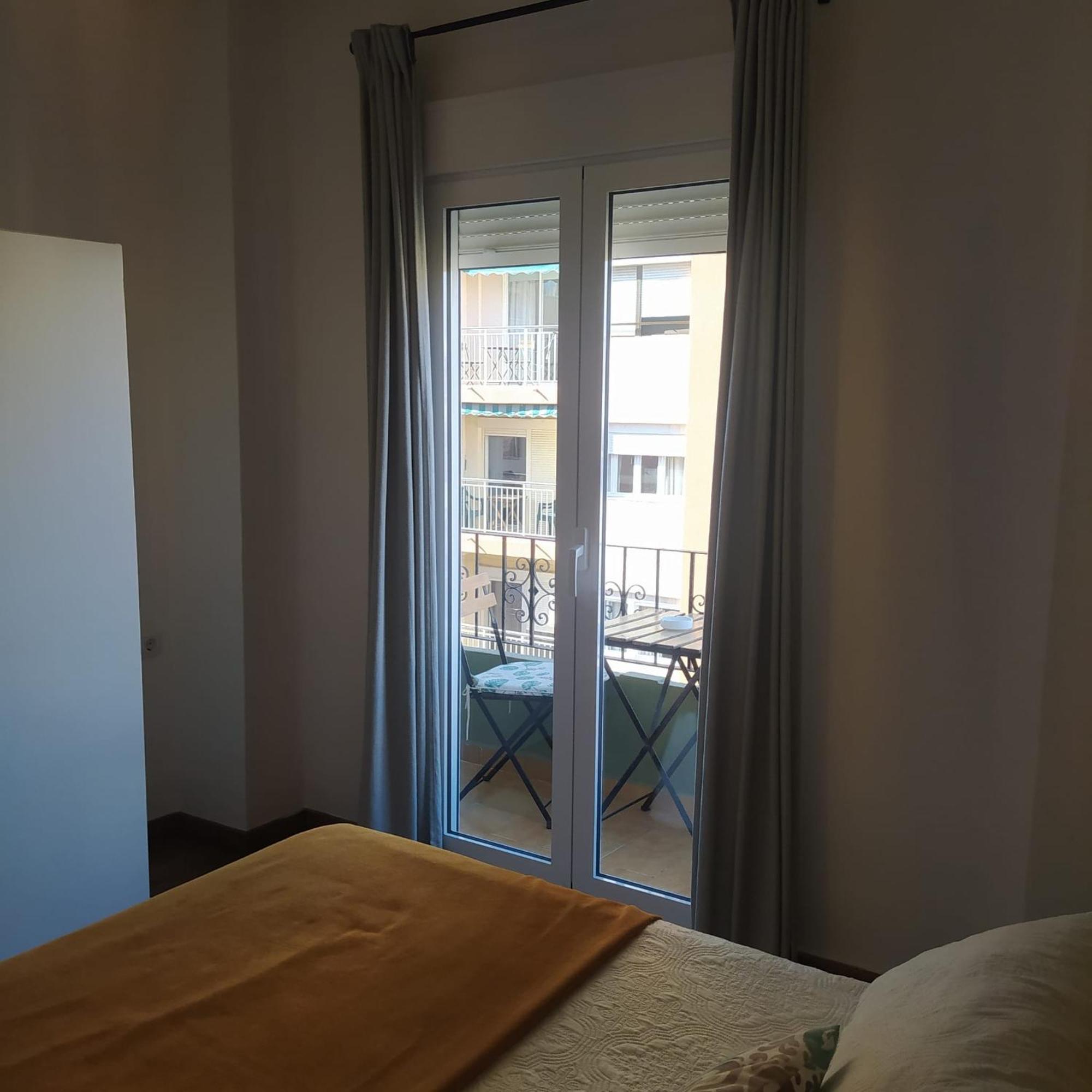 Luminoso Apartamento * La Marina De Валенсия Екстериор снимка